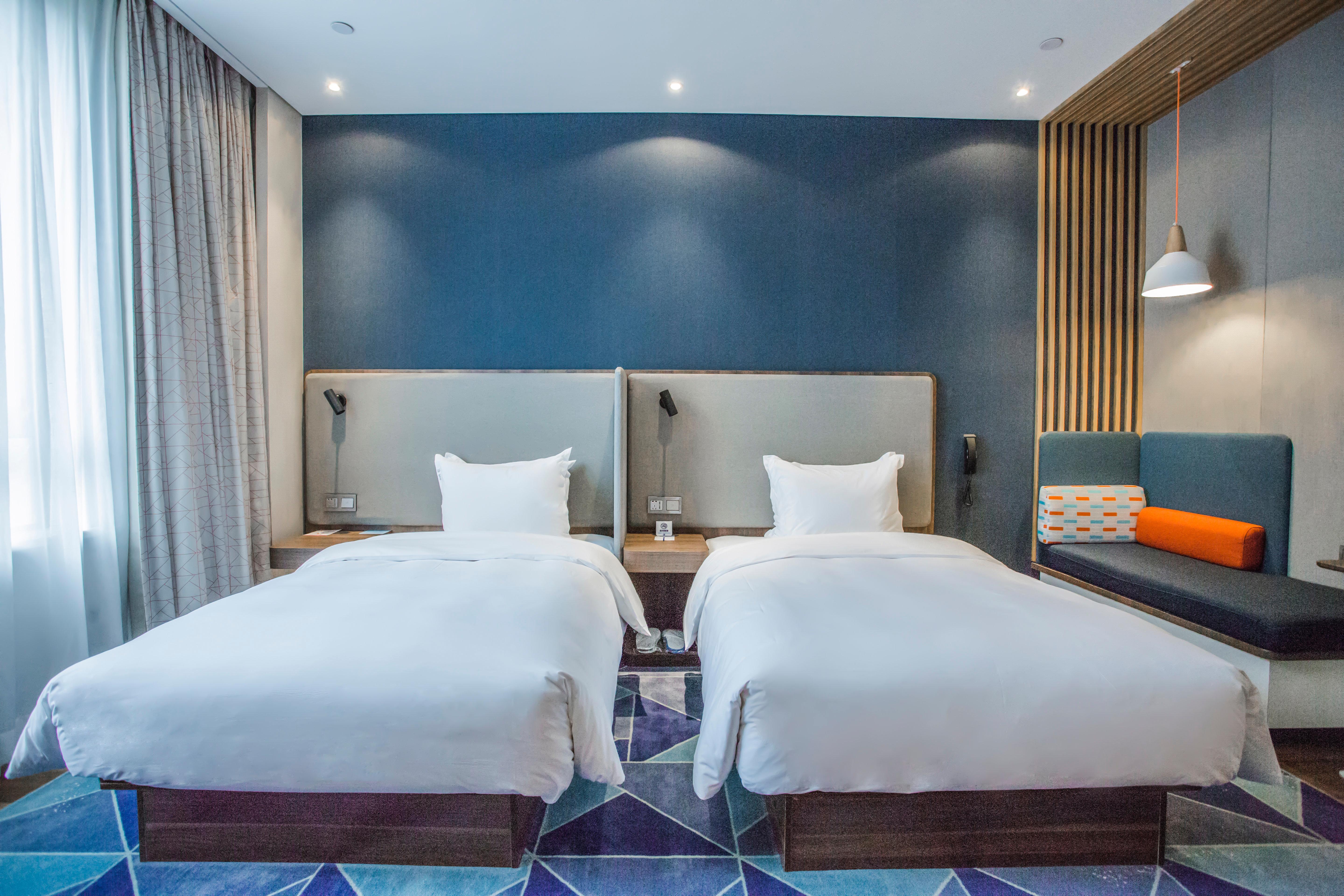 Holiday Inn Express Shanghai Pudong Chuansha, An Ihg Hotel المظهر الخارجي الصورة